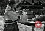 Standbild Seminole Native American Indian Village Florida United States USA, 1919, aus Sekunde 57 historischem Filmmaterial Videoclip 65675068420