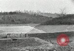 Standbild Wasserkraftwerk United States USA, 1919, aus Sekunde 52 historischem Filmmaterial Videoclip 65675068426