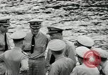 Standbild USS Forellen Pearl Harbor Hawaii USA, 1942, aus Sekunde 16 historischem Filmmaterial Videoclip 65675068427