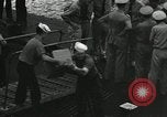 Standbild USS Forellen Pearl Harbor Hawaii USA, 1942, aus Sekunde 34 historischem Filmmaterial Videoclip 65675068427