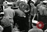 Standbild USS Forellen Pearl Harbor Hawaii USA, 1942, aus Sekunde 60 historischem Filmmaterial Videoclip 65675068427