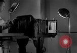 Standbild Kriminalpolizei Frankfurt Deutschland, 1954, aus Sekunde 14 historischem Filmmaterial Videoclip 65675068429