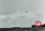 Standbild amphibischen Angriff Pacific Theater, 1945, aus Sekunde 7 historischem Filmmaterial Videoclip 65675068433