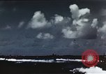 Standbild amphibischen Angriff Pacific Theater, 1945, aus Sekunde 19 historischem Filmmaterial Videoclip 65675068433