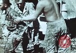 Standbild verwundete Soldaten Pacific Theater, 1945, aus Sekunde 39 historischem Filmmaterial Videoclip 65675068434