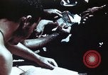 Standbild verwundete Soldaten Pacific Theater, 1945, aus Sekunde 49 historischem Filmmaterial Videoclip 65675068434