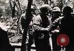Standbild verwundete Soldaten Pacific Theater, 1945, aus Sekunde 51 historischem Filmmaterial Videoclip 65675068435