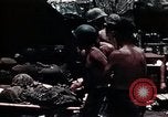 Standbild verwundete Soldaten Pacific Theater, 1945, aus Sekunde 55 historischem Filmmaterial Videoclip 65675068435