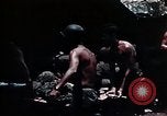 Standbild verwundete Soldaten Pacific Theater, 1945, aus Sekunde 56 historischem Filmmaterial Videoclip 65675068435