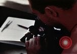 Standbild verwundete Soldaten Pacific Theater, 1945, aus Sekunde 57 historischem Filmmaterial Videoclip 65675068436