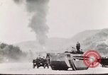 Standbild verwundete Soldaten Pacific Theater, 1945, aus Sekunde 9 historischem Filmmaterial Videoclip 65675068437