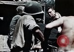 Standbild verwundete Soldaten Pacific Theater, 1945, aus Sekunde 29 historischem Filmmaterial Videoclip 65675068437