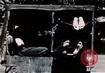Standbild verwundete Soldaten Pacific Theater, 1945, aus Sekunde 45 historischem Filmmaterial Videoclip 65675068437