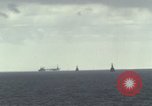 Standbild USA Schiffe Atlantik, 1962, aus Sekunde 9 historischem Filmmaterial Videoclip 65675068453