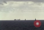 Standbild USA Schiffe Atlantik, 1962, aus Sekunde 14 historischem Filmmaterial Videoclip 65675068453