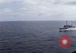 Standbild USA Schiffe Atlantik, 1962, aus Sekunde 27 historischem Filmmaterial Videoclip 65675068454