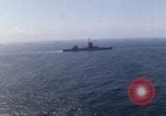 Immagine di Stati Uniti Seconda flotta conduce la revisione della flotta per il presidente Kennedy Oceano atlantico, 1962, secondo 37 filmato di repertorio 65675068455