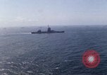 Immagine di Stati Uniti Seconda flotta conduce la revisione della flotta per il presidente Kennedy Oceano atlantico, 1962, secondo 43 filmato di repertorio 65675068455