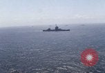 Immagine di Stati Uniti Seconda flotta conduce la revisione della flotta per il presidente Kennedy Oceano atlantico, 1962, secondo 51 filmato di repertorio 65675068455
