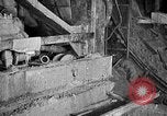 Standbild Kraftwerk tunnel United States USA, 1930, aus Sekunde 61 historischem Filmmaterial Videoclip 65675068472