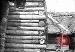 Standbild Firma E USA 167 Infanterie Regiment zeigt Bereitschaft Neuviller-La-roche Frankreich, 1918, aus Sekunde 46 historischem Filmmaterial Videoclip 65675068474
