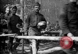 Image AEF La 42e Division d'infanterie (Rainbow Division) en France France, 1918, de la seconde 44 séquences d'archives historiques vidéo 65675068475