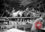 Image AEF La 42e Division d'infanterie (Rainbow Division) en France France, 1918, de la seconde 53 séquences d'archives historiques vidéo 65675068475
