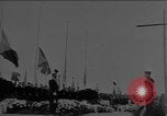 Standbild deutsche Soldaten Holland Niederlande, 1945, aus Sekunde 1 historischem Filmmaterial Videoclip 65675068486