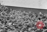 Standbild deutsche Soldaten Holland Niederlande, 1945, aus Sekunde 19 historischem Filmmaterial Videoclip 65675068486