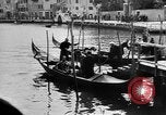 Immagine di Gli edifici danneggiati Venezia Italia, 1945, secondo 39 filmato di repertorio 65675068488