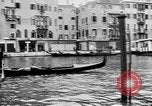 Immagine di Gli edifici danneggiati Venezia Italia, 1945, secondo 56 filmato di repertorio 65675068488