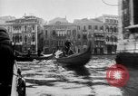 Immagine di Gli edifici danneggiati Venezia Italia, 1945, secondo 62 filmato di repertorio 65675068488