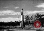 Image V-2 rocket Cuxhaven Allemagne, 1945, de la seconde 20 séquences d'archives historiques vidéo 65675068494