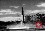 Image V-2 rocket Cuxhaven Allemagne, 1945, de la seconde 27 séquences d'archives historiques vidéo 65675068494