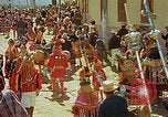 Immagine di Mummers mascherato Guatemala, 1946, secondo 13 filmato di repertorio 65675068497