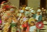 Immagine di Mummers mascherato Guatemala, 1946, secondo 26 filmato di repertorio 65675068497