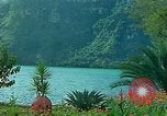 Standbild Waterfront Häuser Guatemala, 1946, aus Sekunde 24 historischem Filmmaterial Videoclip 65675068499