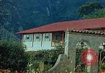 Standbild Waterfront Häuser Guatemala, 1946, aus Sekunde 46 historischem Filmmaterial Videoclip 65675068499