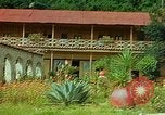 Standbild Waterfront Häuser Guatemala, 1946, aus Sekunde 60 historischem Filmmaterial Videoclip 65675068499