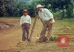 Immagine di Gli osservatori e i lavoratori indiani Guatemala, 1946, secondo 10 filmato di repertorio 65675068503