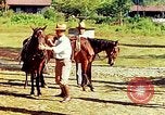 Immagine di Gli osservatori e i lavoratori indiani Guatemala, 1946, secondo 39 filmato di repertorio 65675068503