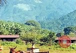 Immagine di Gli osservatori e i lavoratori indiani Guatemala, 1946, secondo 45 filmato di repertorio 65675068503