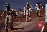 Standbild Ranger Combat Training Hawaii USA, 1942, aus Sekunde 56 historischem Filmmaterial Videoclip 65675068515