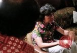 Standbild misshandelten Frauen United States USA, 1977, aus Sekunde 17 historischem Filmmaterial Videoclip 65675068527