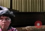 Standbild misshandelten Frauen United States USA, 1977, aus Sekunde 24 historischem Filmmaterial Videoclip 65675068527