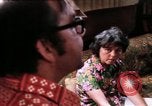 Standbild misshandelten Frauen United States USA, 1977, aus Sekunde 38 historischem Filmmaterial Videoclip 65675068527