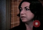 Immagine di Bistrattato donne United States USA, 1977, secondo 52 filmato di repertorio 65675068530