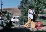 Standbild misshandelten Frauen United States USA, 1977, aus Sekunde 25 historischem Filmmaterial Videoclip 65675068531