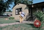 Standbild misshandelten Frauen United States USA, 1977, aus Sekunde 29 historischem Filmmaterial Videoclip 65675068531