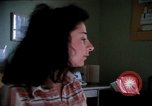 Standbild misshandelten Frauen United States USA, 1977, aus Sekunde 48 historischem Filmmaterial Videoclip 65675068531